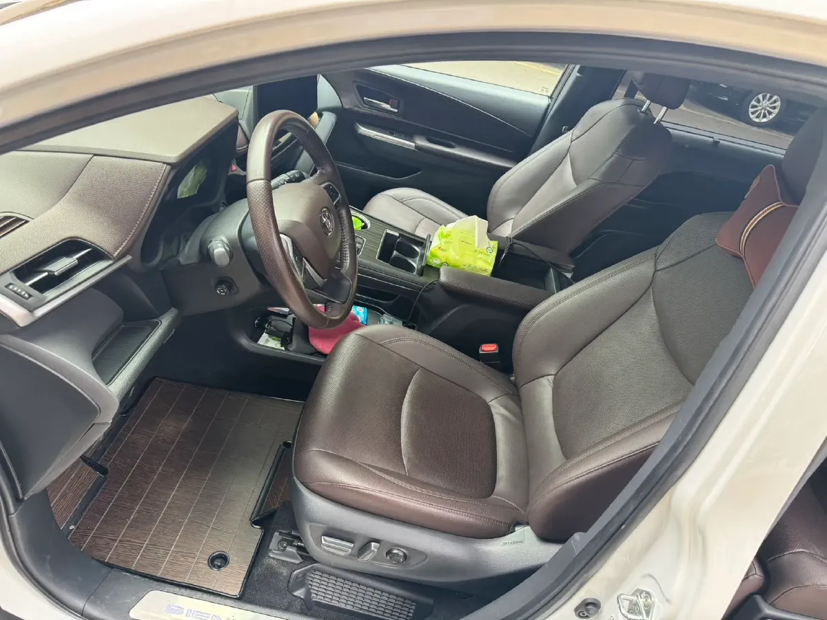 2021 Toyota Sienna 2.5L 192HP L4 E-CVT Hybrid,autocango,china used car exporter,china ev exporter,chinese used car exporter,chinese used ev exporter