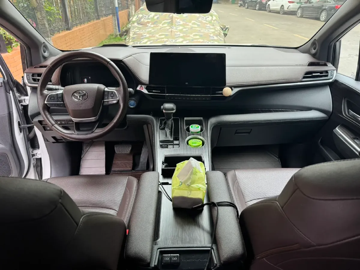 2021 Toyota Sienna 2.5L 192HP L4 E-CVT Hybrid,autocango,china used car exporter,china ev exporter,chinese used car exporter,chinese used ev exporter