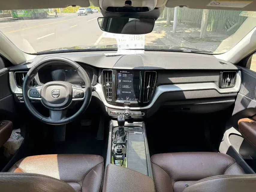 2019 Jeep Wrangler 2.0T 266HP L4 8AT,autocango,china used car exporter,china ev exporter,chinese used car exporter,chinese used ev exporter