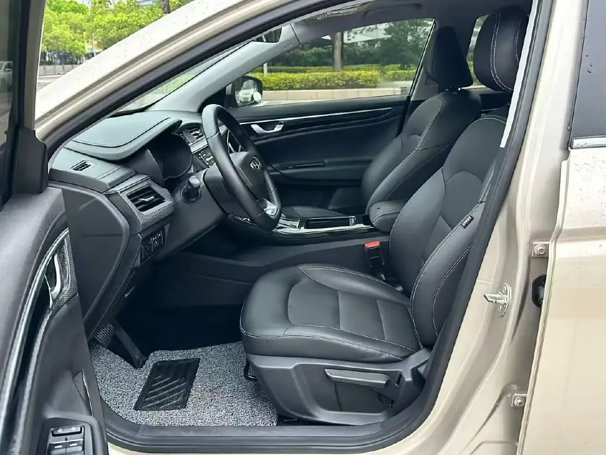 2020 Geely Emgrand GL 1.4T 141HP L4 CVT,autocango,china used car exporter,china ev exporter,chinese used car exporter,chinese used ev exporter