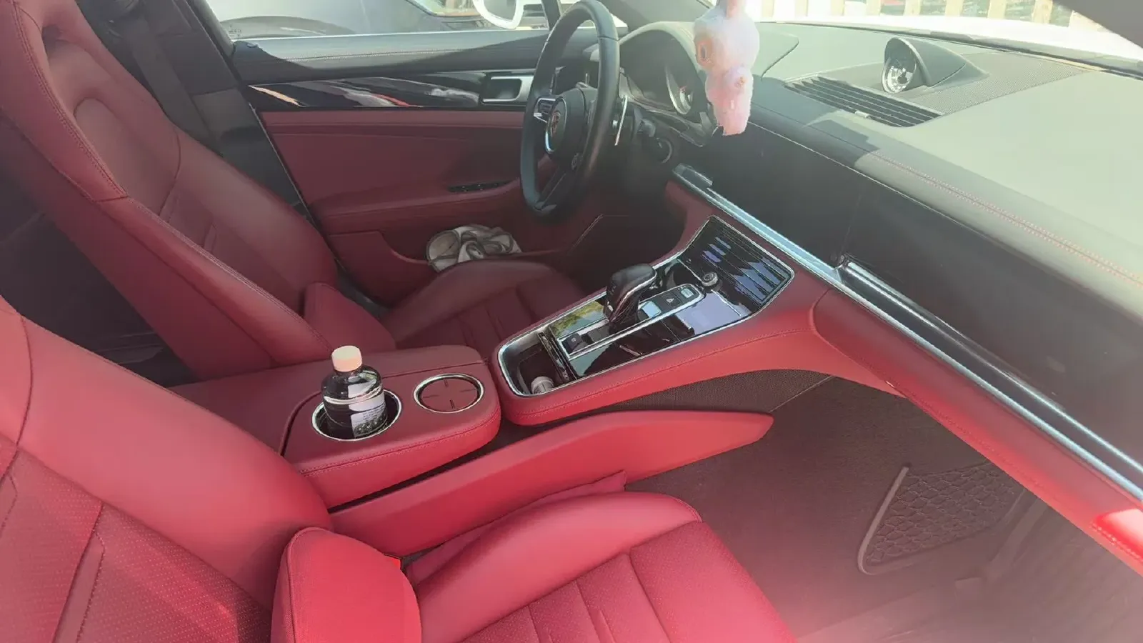 2021 Porsche Panamera 2.9T 330HP V6 8DCT,autocango,china used car exporter,china ev exporter,chinese used car exporter,chinese used ev exporter