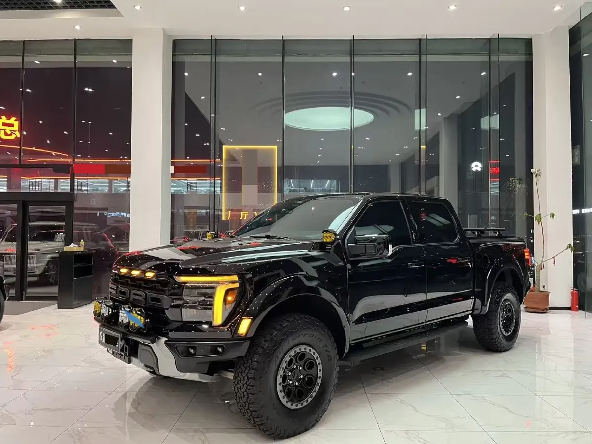 2020 YuTong T7 2AT BEV 155.59KWH,autocango,china used car exporter,china ev exporter,chinese used car exporter,chinese used ev exporter