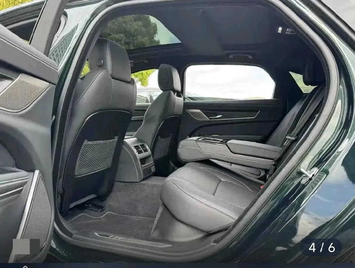 2018 Jaguar XF 2.0T 250HP L4 8AT,autocango,china used car exporter,china ev exporter,chinese used car exporter,chinese used ev exporter