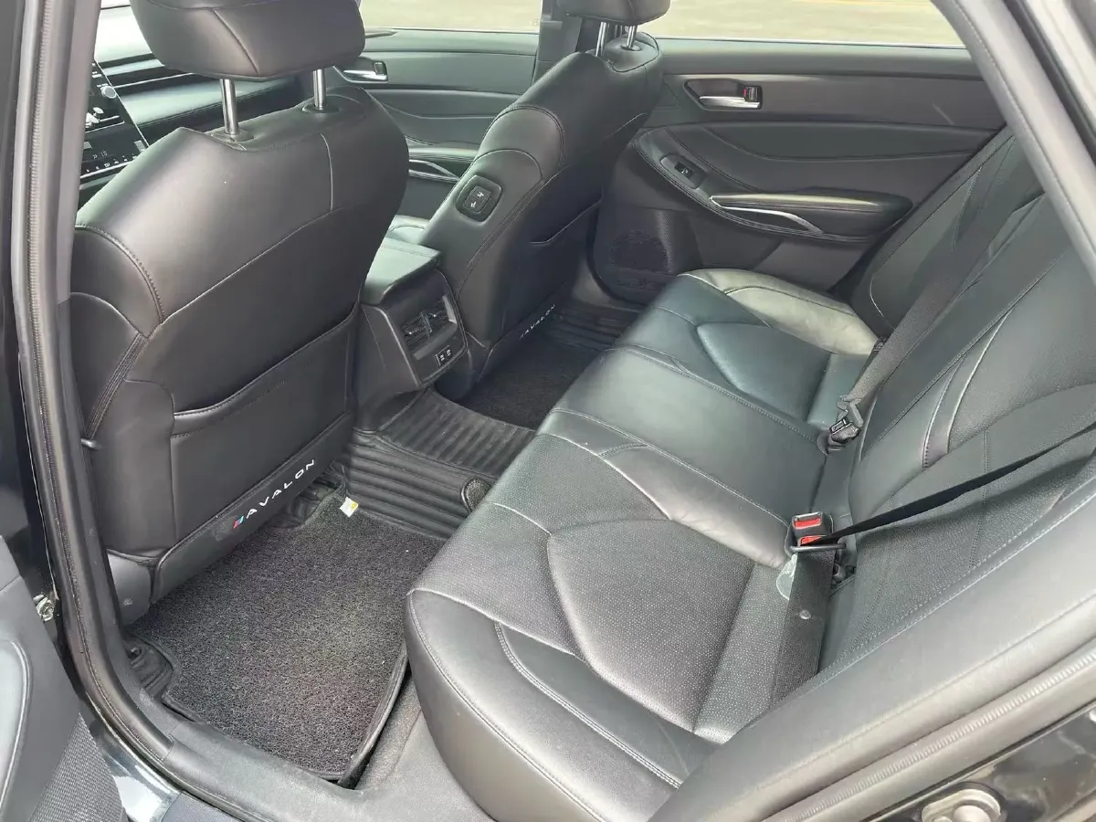 2021 Toyota Avalon 2.5L 209HP L4 8AT,autocango,china used car exporter,china ev exporter,chinese used car exporter,chinese used ev exporter