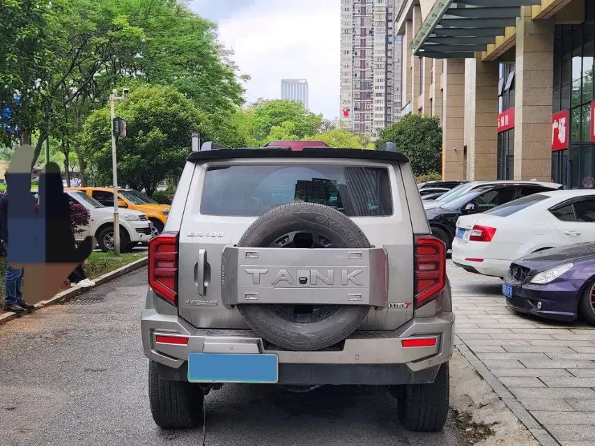2024 Tank 400 2.0T 252HP L4 9AT PHEV 36.7/37.1KWH,autocango,china used car exporter,china ev exporter,chinese used car exporter,chinese used ev exporter