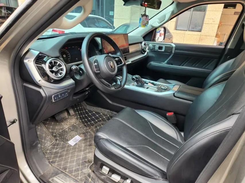 2024 Tank 400 2.0T 252HP L4 9AT PHEV 36.7/37.1KWH,autocango,china used car exporter,china ev exporter,chinese used car exporter,chinese used ev exporter