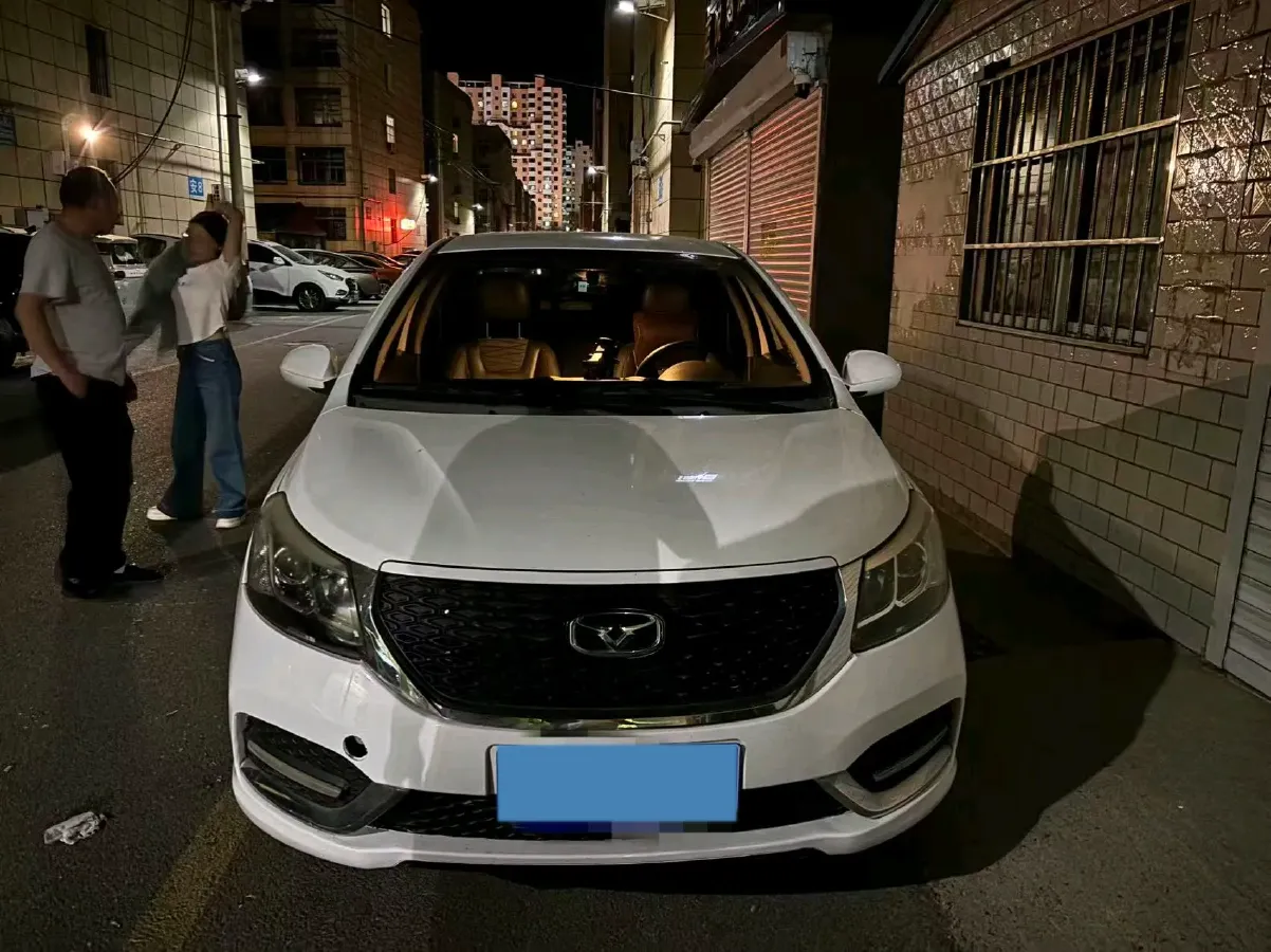 2018 KaiYi E3 1.5L 109HP L4 4AT,autocango,china used car exporter,china ev exporter,chinese used car exporter,chinese used ev exporter