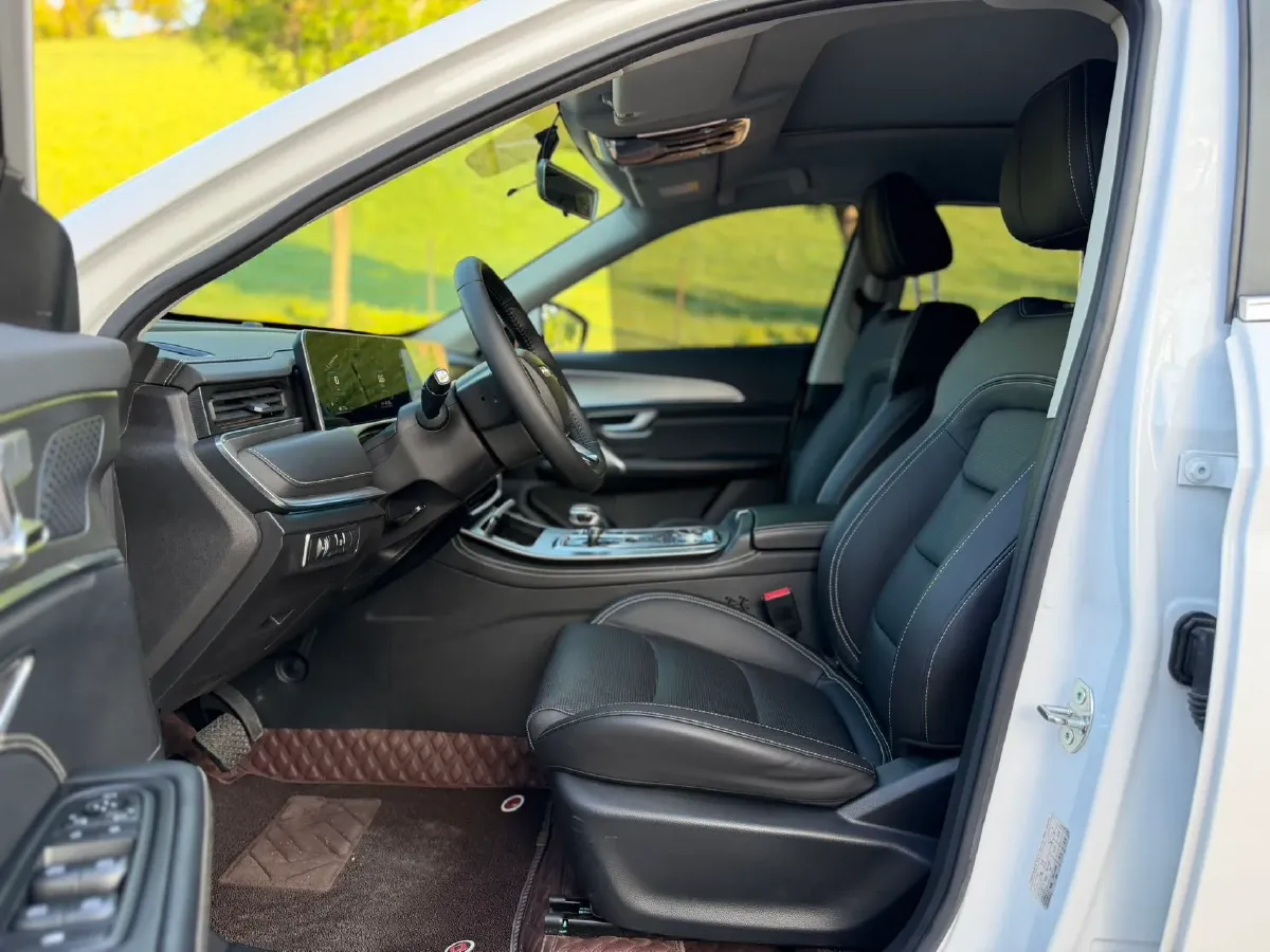 2021 Bestune B70 1.5T 169HP L4 7DCT,autocango,china used car exporter,china ev exporter,chinese used car exporter,chinese used ev exporter