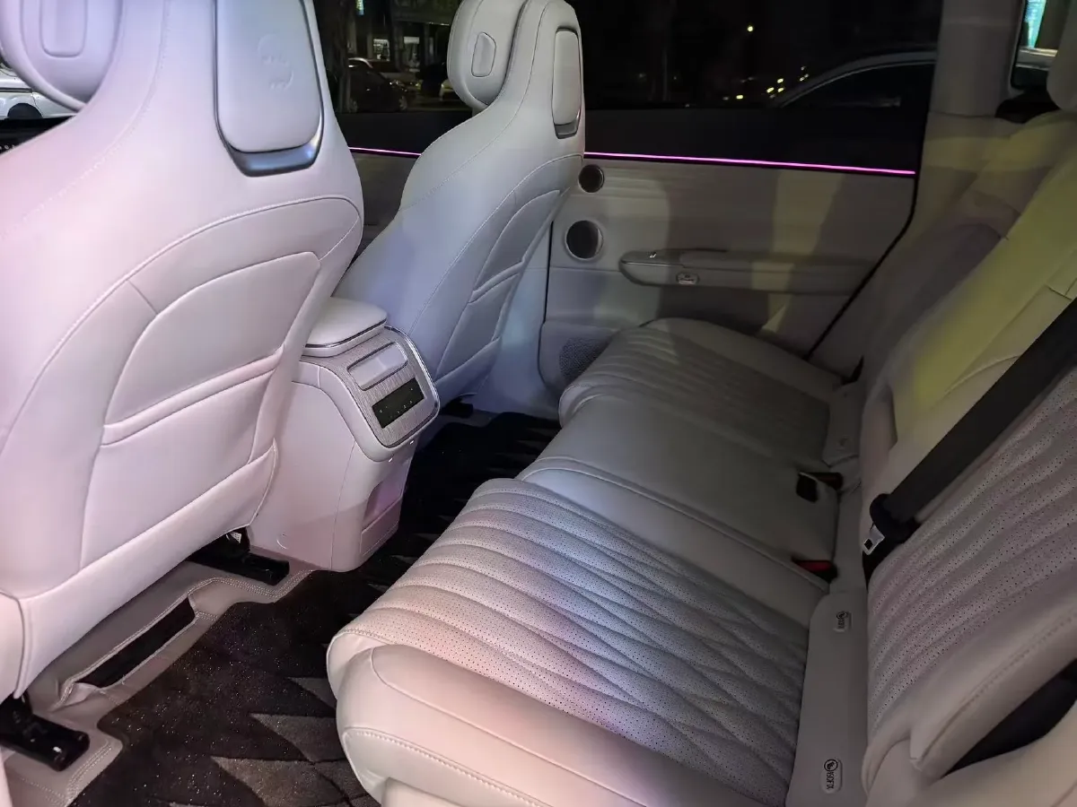 2025 Exceed Sterra ET REEV 156HP REEV,autocango,china used car exporter,china ev exporter,chinese used car exporter,chinese used ev exporter
