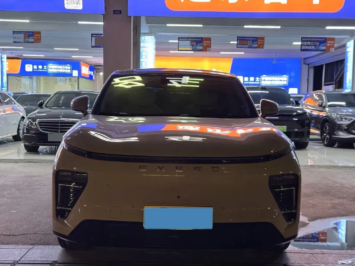 2025 Exceed Sterra ET REEV 156HP REEV,autocango,china used car exporter,china ev exporter,chinese used car exporter,chinese used ev exporter