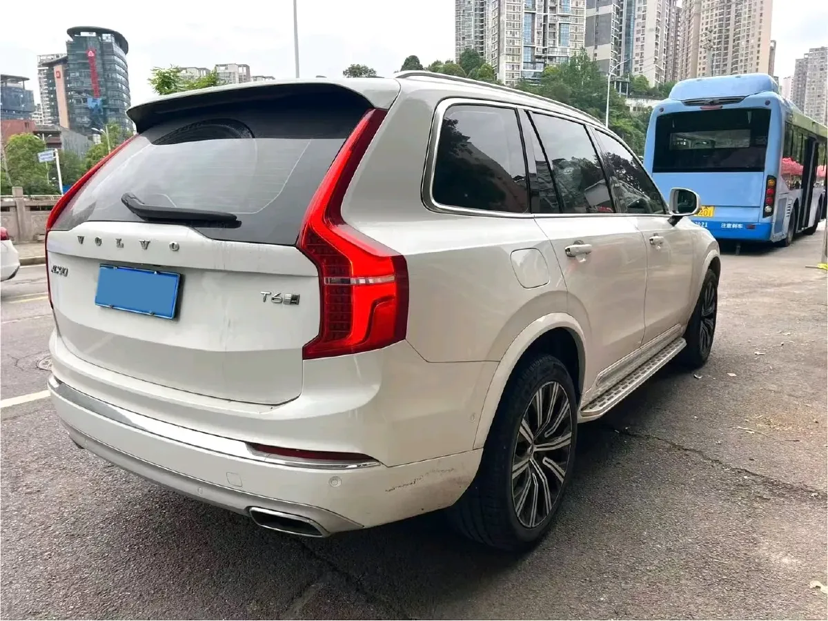 2020 Volvo XC90 2.0T 320HP L4 8AT,autocango,china used car exporter,china ev exporter,chinese used car exporter,chinese used ev exporter