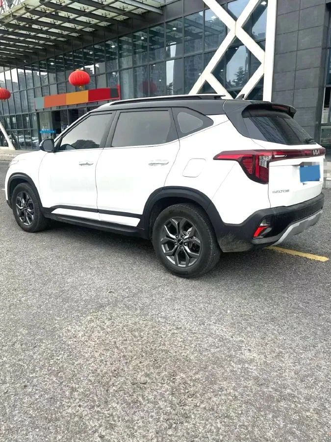 2023 Kia Seltos 1.5L 115HP L4 CVT,autocango,china used car exporter,china ev exporter,chinese used car exporter,chinese used ev exporter