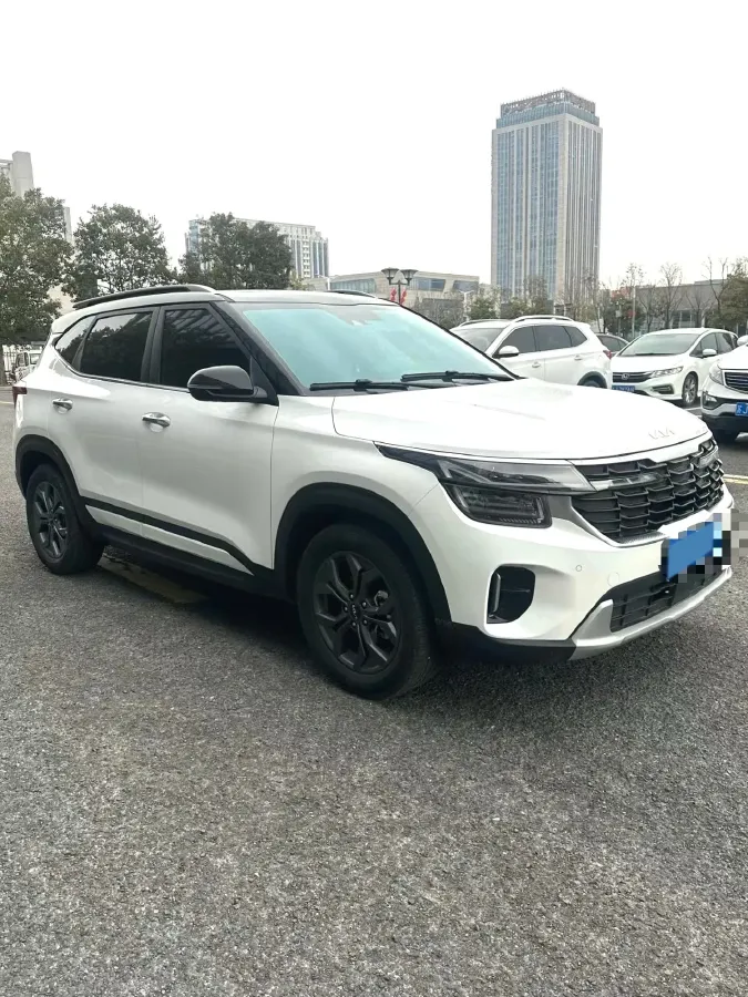 2023 Kia Seltos 1.5L 115HP L4 CVT,autocango,china used car exporter,china ev exporter,chinese used car exporter,chinese used ev exporter