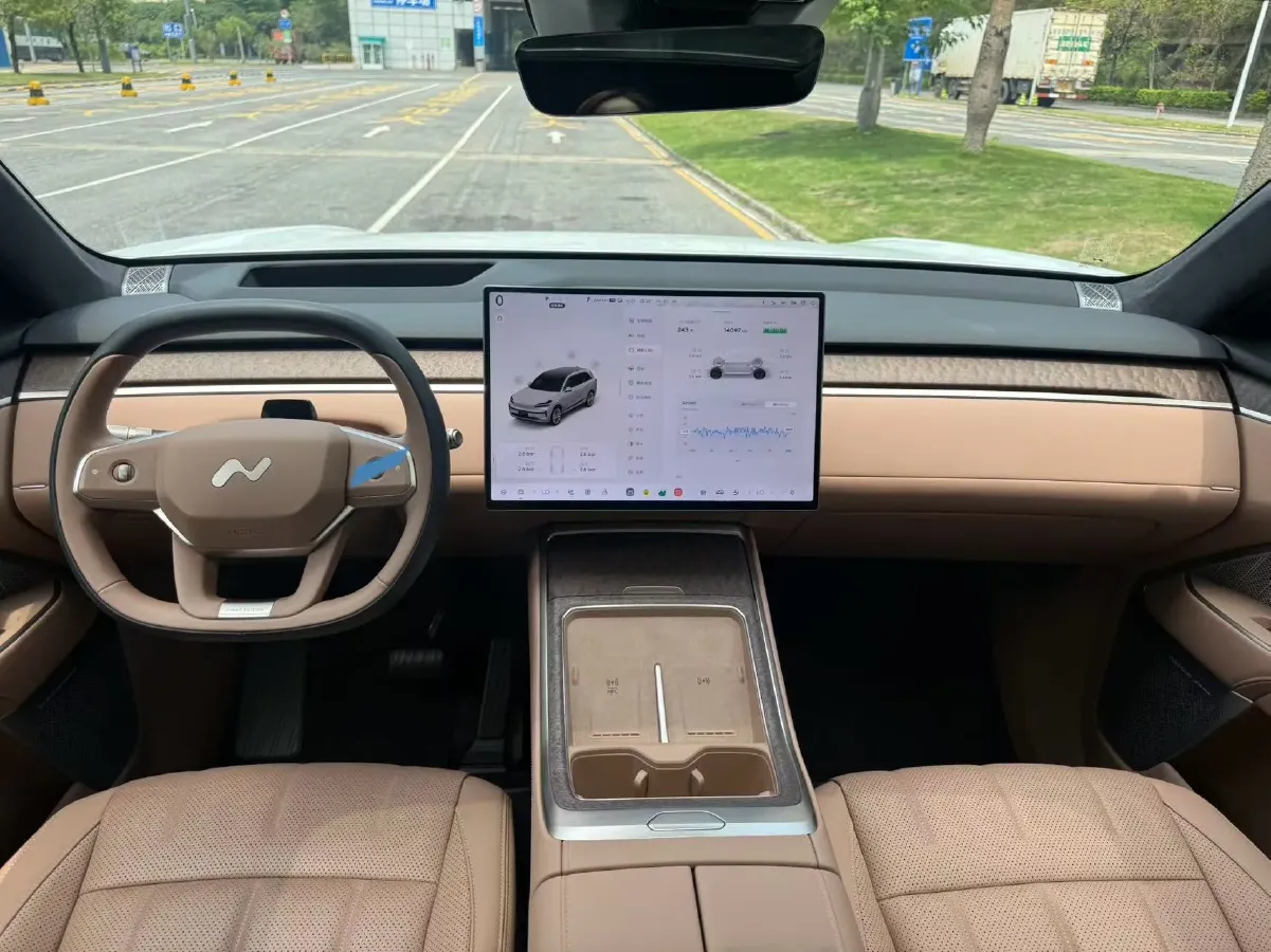 2025 ONVO L90 BEV,autocango,china used car exporter,china ev exporter,chinese used car exporter,chinese used ev exporter
