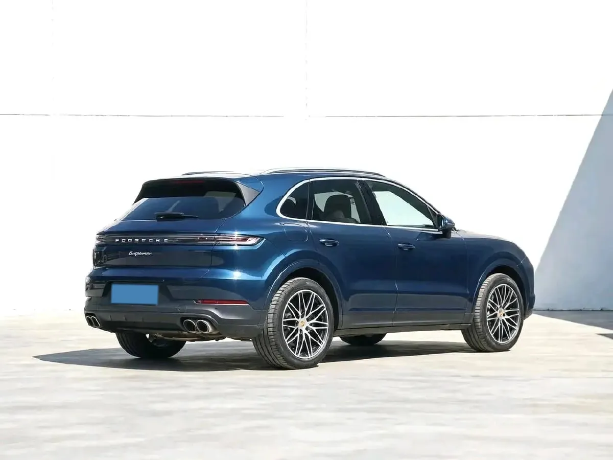 2024 Porsche Cayenne 3.0T 354HP V6 8AT,autocango,china used car exporter,china ev exporter,chinese used car exporter,chinese used ev exporter
