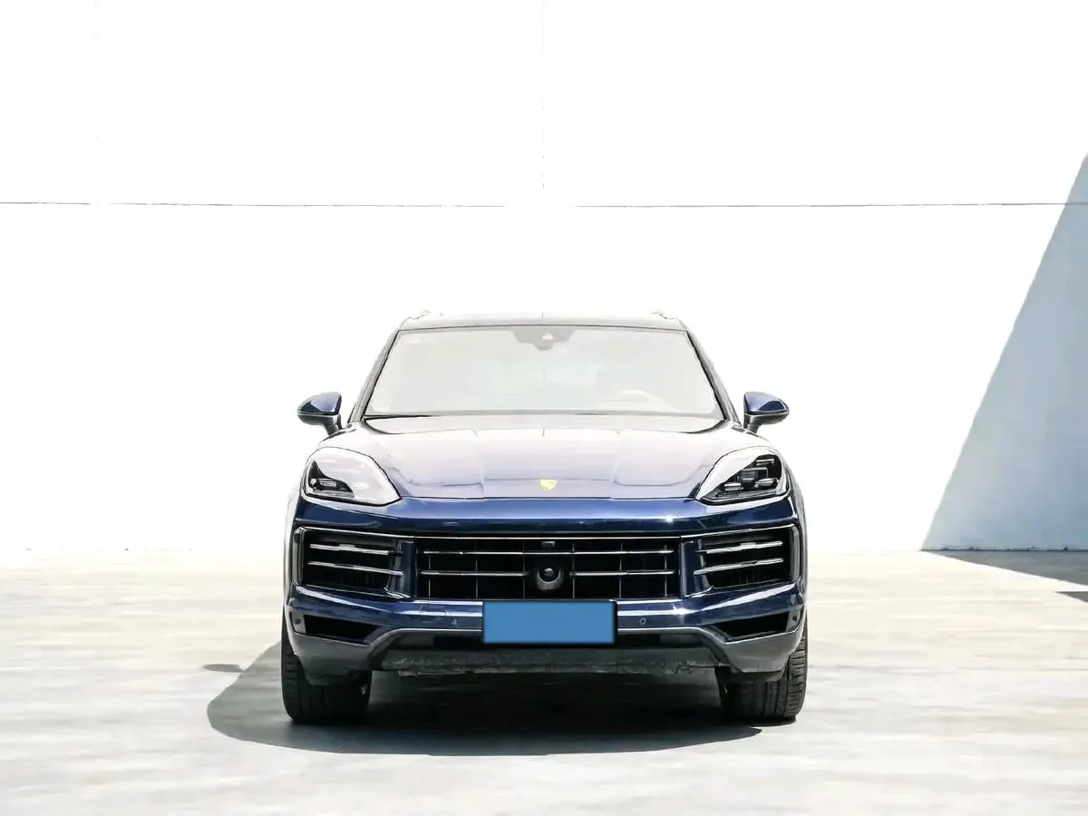 2024 Porsche Cayenne 3.0T 354HP V6 8AT,autocango,china used car exporter,china ev exporter,chinese used car exporter,chinese used ev exporter