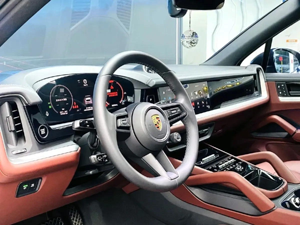 2024 Porsche Cayenne 3.0T 354HP V6 8AT,autocango,china used car exporter,china ev exporter,chinese used car exporter,chinese used ev exporter