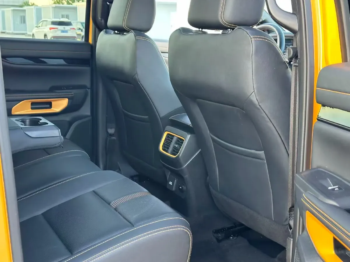 2023 Ford Ranger 2.3T 258HP L4 8AT,autocango,china used car exporter,china ev exporter,chinese used car exporter,chinese used ev exporter