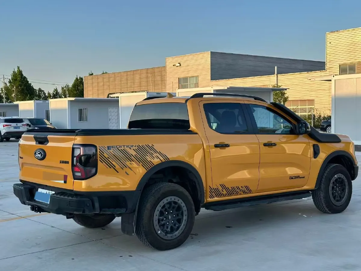 2023 Ford Ranger 2.3T 258HP L4 8AT,autocango,china used car exporter,china ev exporter,chinese used car exporter,chinese used ev exporter