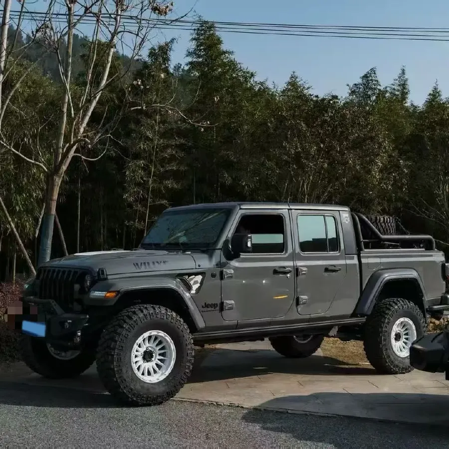 2022 Jeep Gladiator 3.6L 284HP V6 8AT,autocango,china used car exporter,china ev exporter,chinese used car exporter,chinese used ev exporter