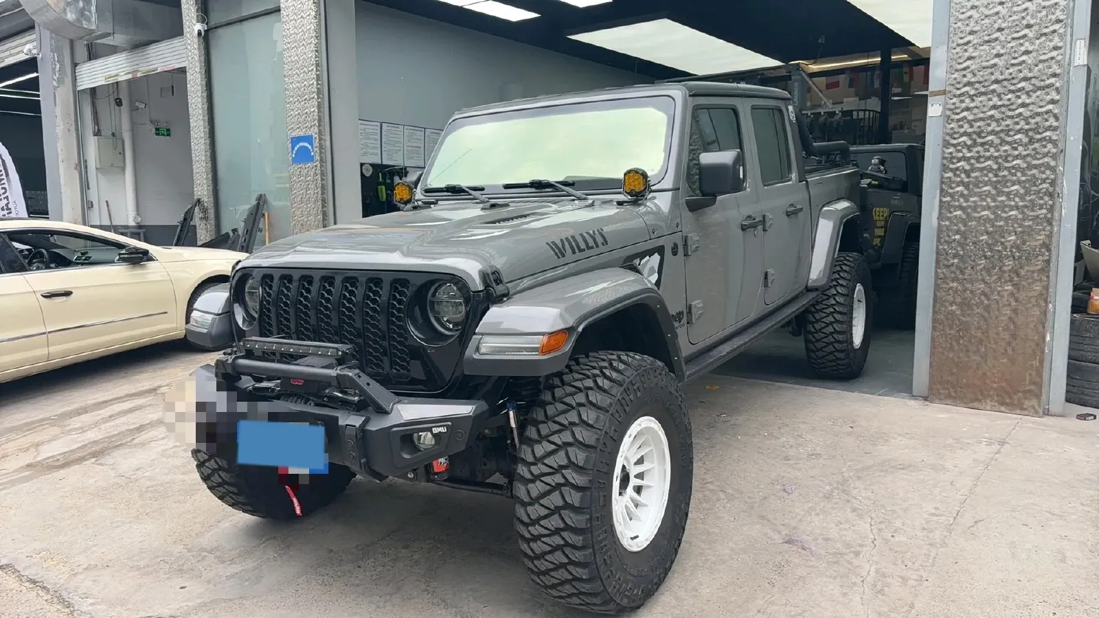 2022 Jeep Gladiator 3.6L 284HP V6 8AT,autocango,china used car exporter,china ev exporter,chinese used car exporter,chinese used ev exporter