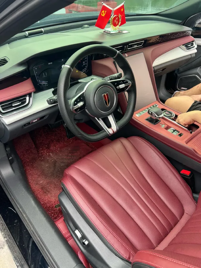 2025 HongQi H5 1.5T 169HP L4 7DCT,autocango,china used car exporter,china ev exporter,chinese used car exporter,chinese used ev exporter