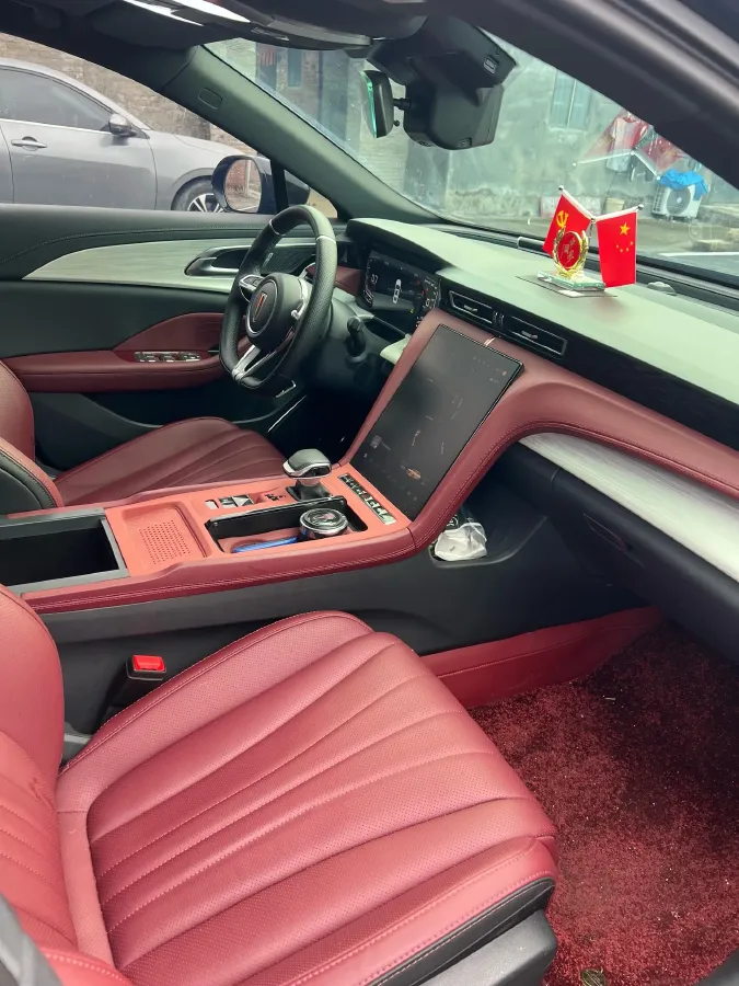 2025 HongQi H5 1.5T 169HP L4 7DCT,autocango,china used car exporter,china ev exporter,chinese used car exporter,chinese used ev exporter