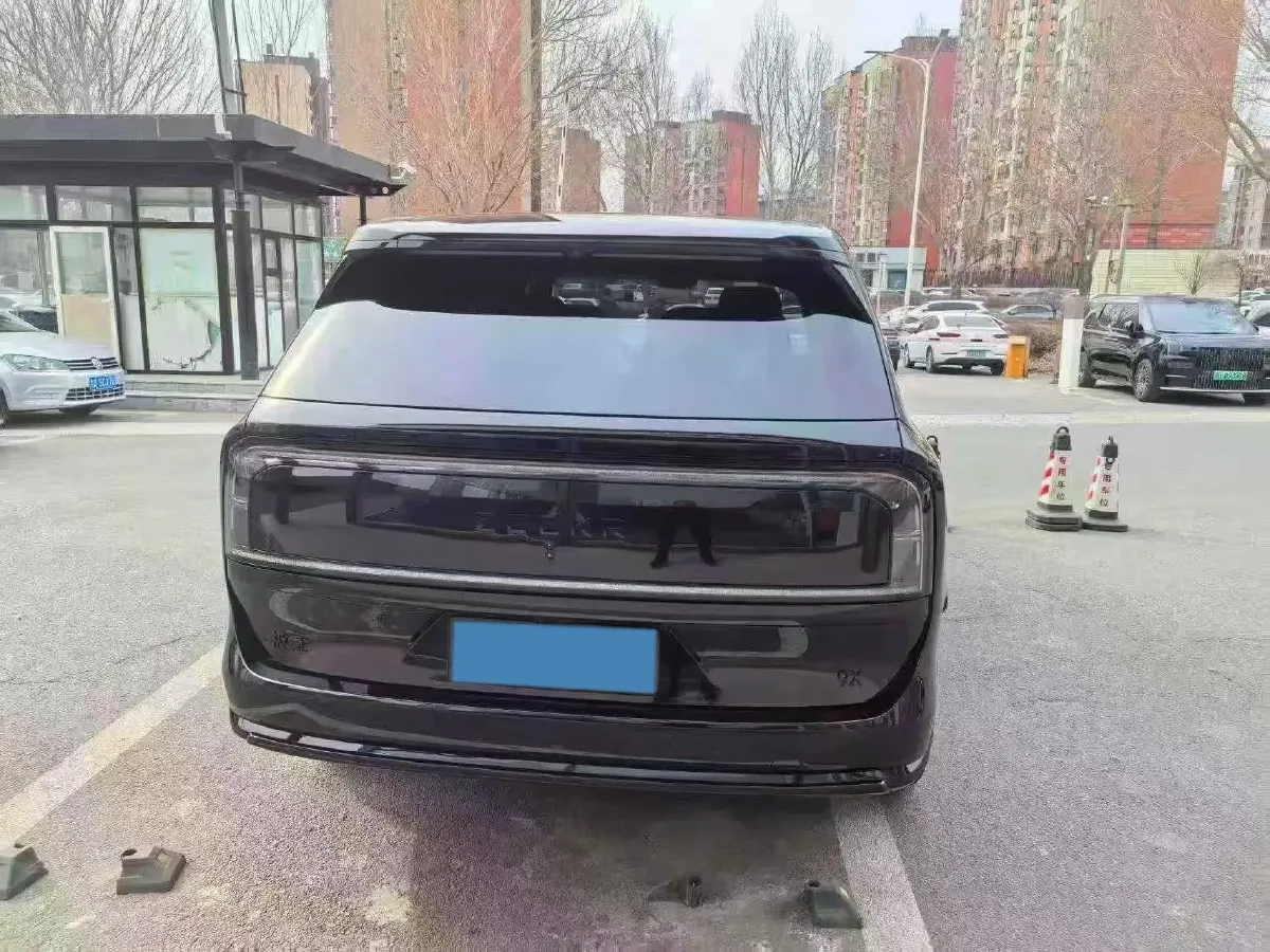 2025 Zeekr 9X 2.0T 279HP L4 1DHT PHEV,autocango,china used car exporter,china ev exporter,chinese used car exporter,chinese used ev exporter