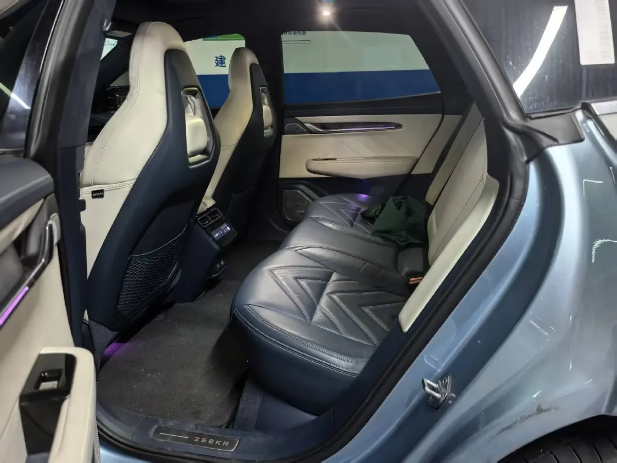2022 Zeekr 001 BEV 100KWH,autocango,china used car exporter,china ev exporter,chinese used car exporter,chinese used ev exporter