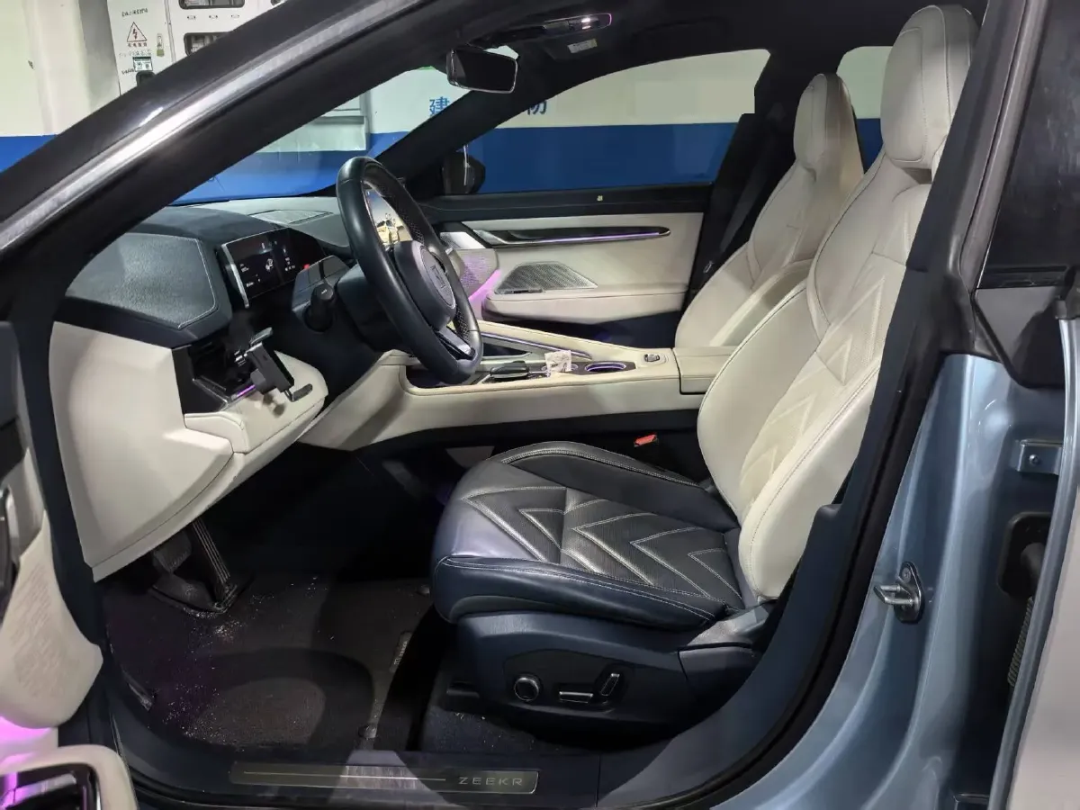 2022 Zeekr 001 BEV 100KWH,autocango,china used car exporter,china ev exporter,chinese used car exporter,chinese used ev exporter