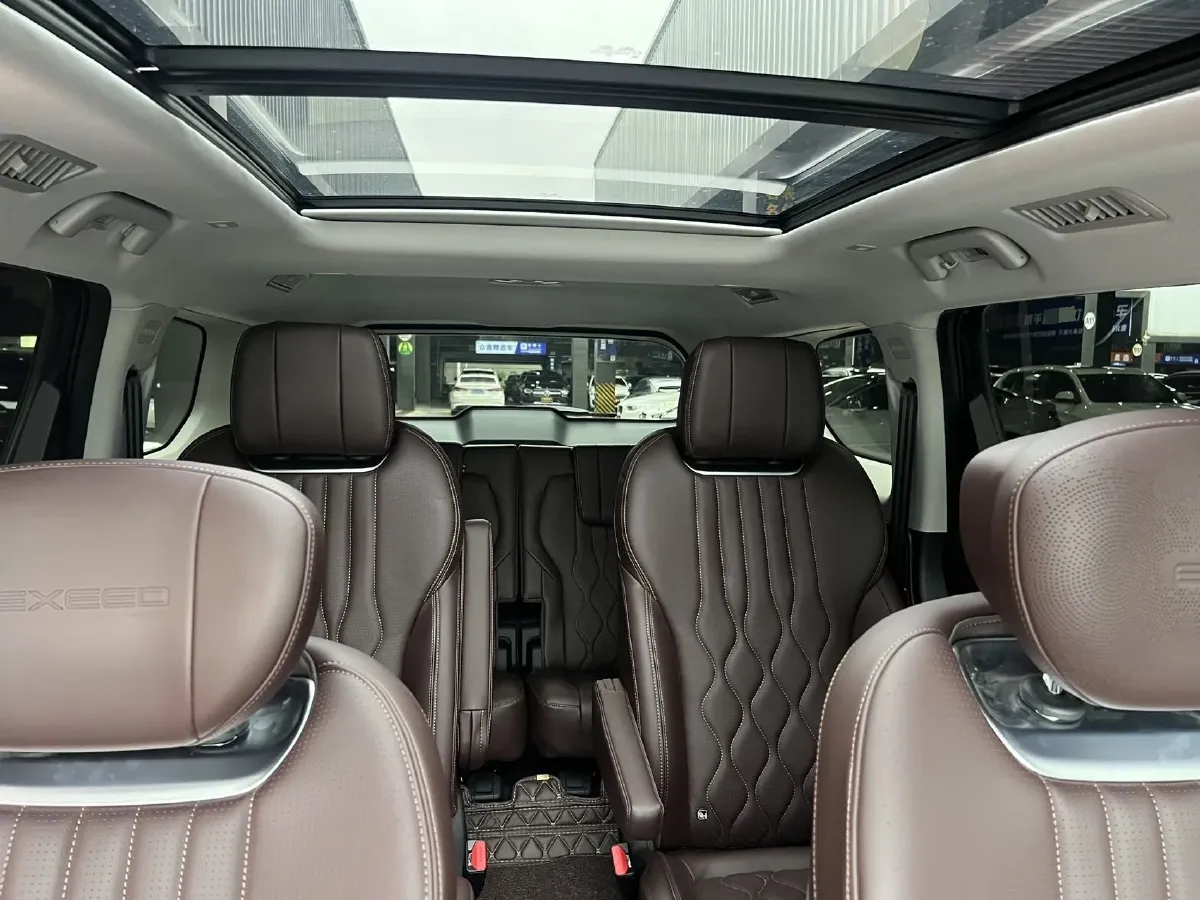 2023 Exceed VX 2.0T 261HP L4 8AT,autocango,china used car exporter,china ev exporter,chinese used car exporter,chinese used ev exporter