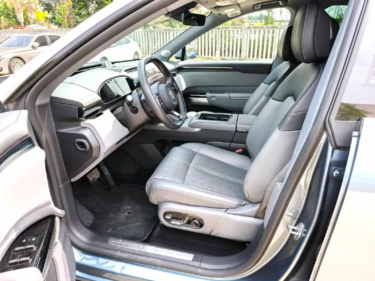 2025 Zeekr 7X BEV 100KWH,autocango,china used car exporter,china ev exporter,chinese used car exporter,chinese used ev exporter
