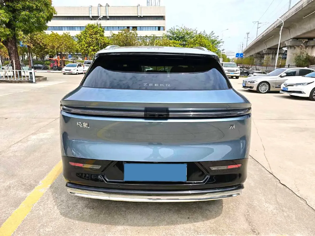 2025 Zeekr 7X BEV 100KWH,autocango,china used car exporter,china ev exporter,chinese used car exporter,chinese used ev exporter
