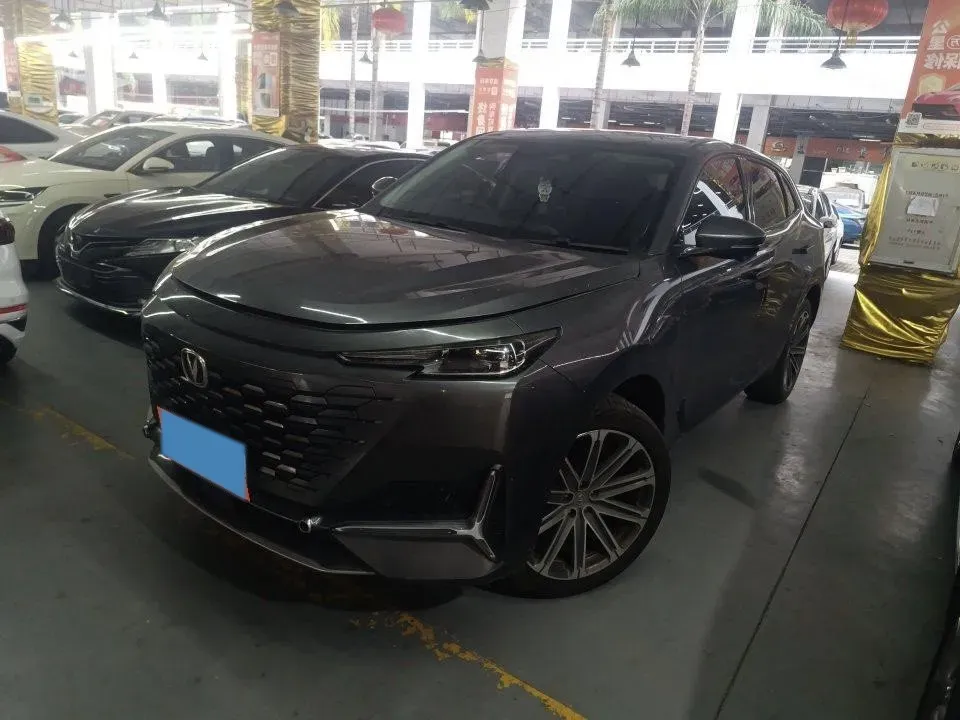 2021 ChangAn UNI-K 2.0T 233HP L4 8AT,autocango,china used car exporter,china ev exporter,chinese used car exporter,chinese used ev exporter