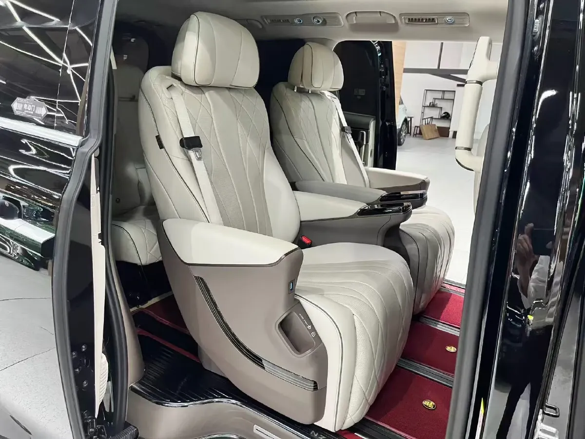 2023 Denza D9 1.5T 139HP L4 E-CVT PHEV 11.06KWH,autocango,china used car exporter,china ev exporter,chinese used car exporter,chinese used ev exporter