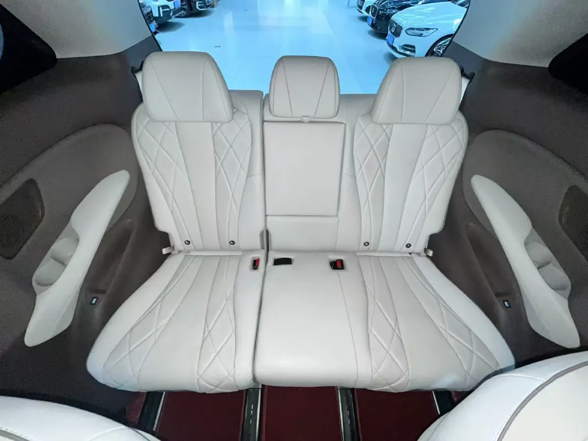 2023 Denza D9 1.5T 139HP L4 E-CVT PHEV 11.06KWH,autocango,china used car exporter,china ev exporter,chinese used car exporter,chinese used ev exporter