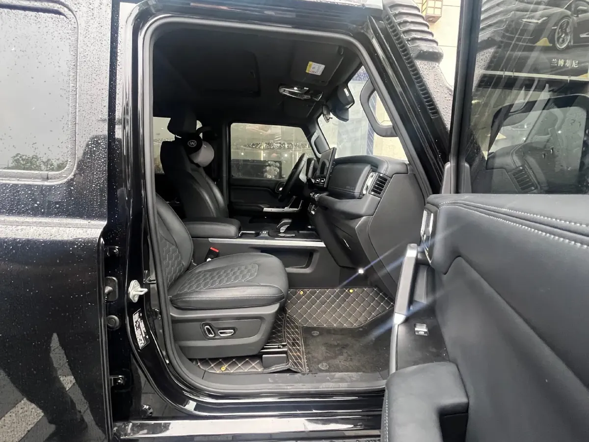 2025 212 212 T01 2.0T 252HP L4 8AT,autocango,china used car exporter,china ev exporter,chinese used car exporter,chinese used ev exporter