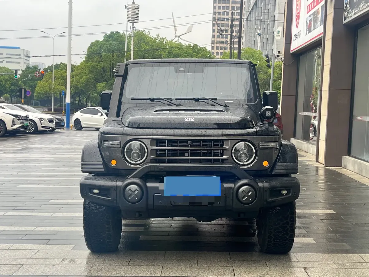 2025 212 212 T01 2.0T 252HP L4 8AT,autocango,china used car exporter,china ev exporter,chinese used car exporter,chinese used ev exporter