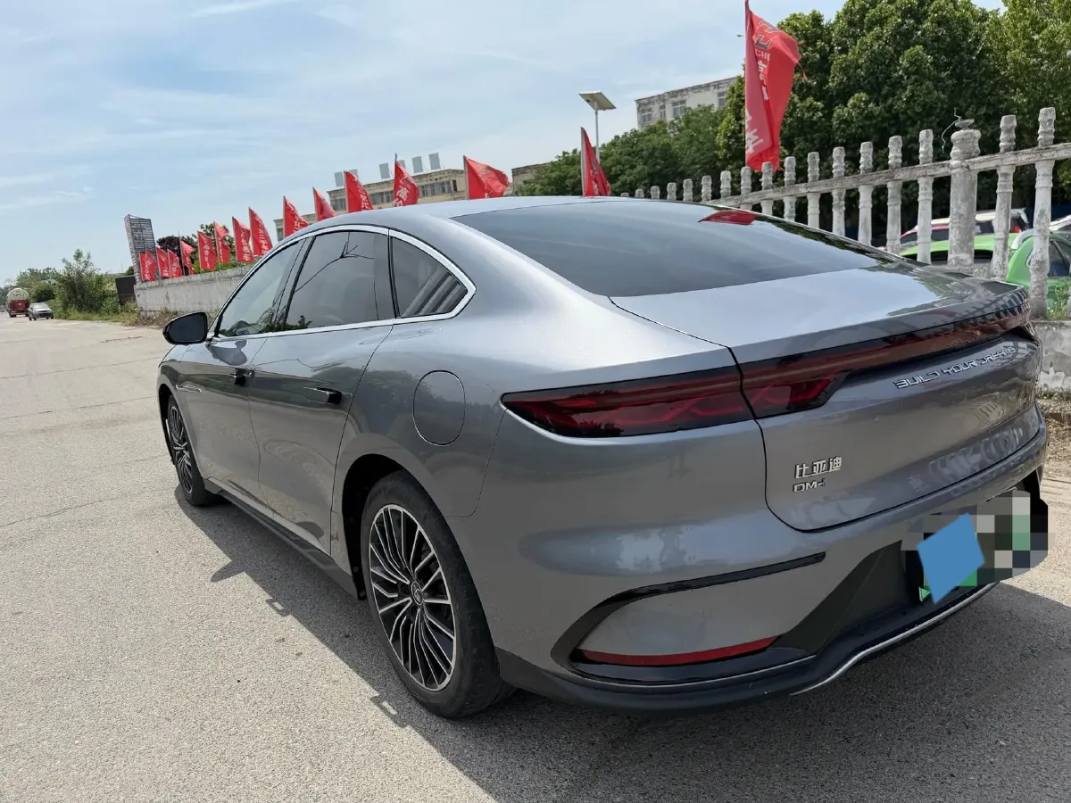 2022 Volkswagen Tiguan L 2.0T 186HP L4 7DCT,autocango,china used car exporter,china ev exporter,chinese used car exporter,chinese used ev exporter