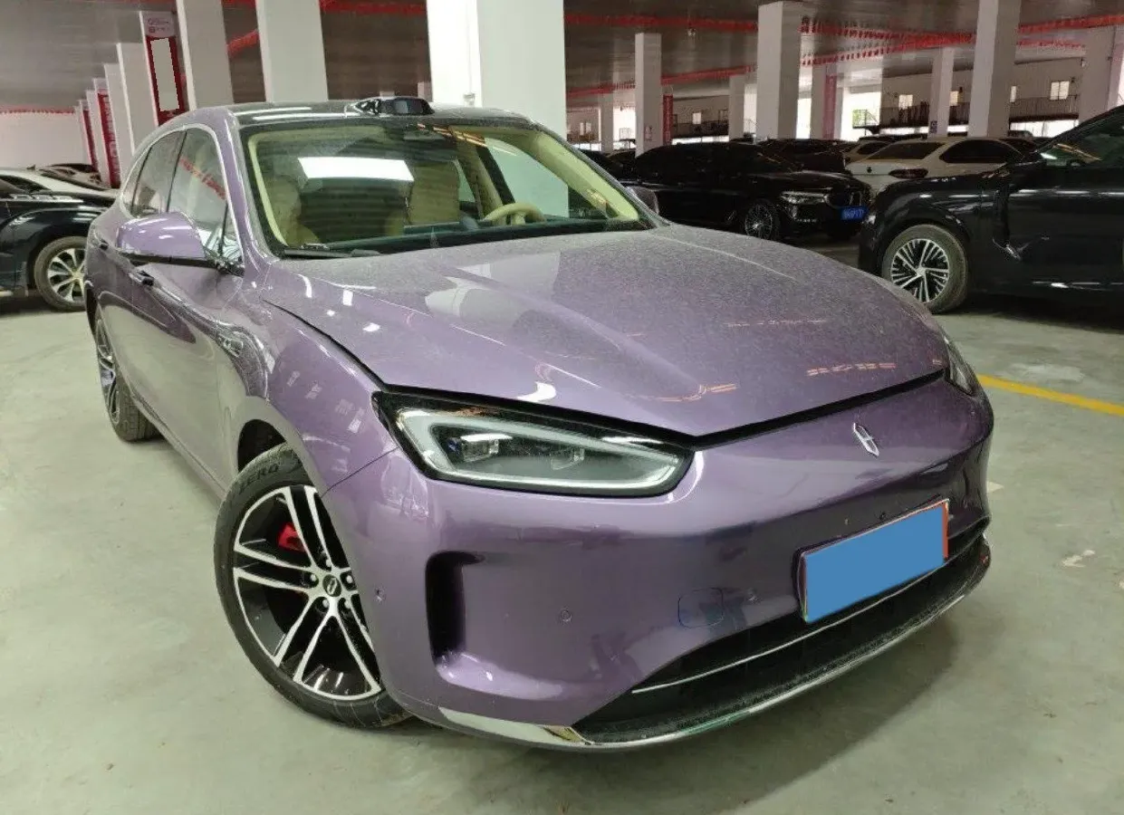 2025 AITO AITO M5 1.5T 152HP L4 REEV 42KWH,autocango,china used car exporter,china ev exporter,chinese used car exporter,chinese used ev exporter