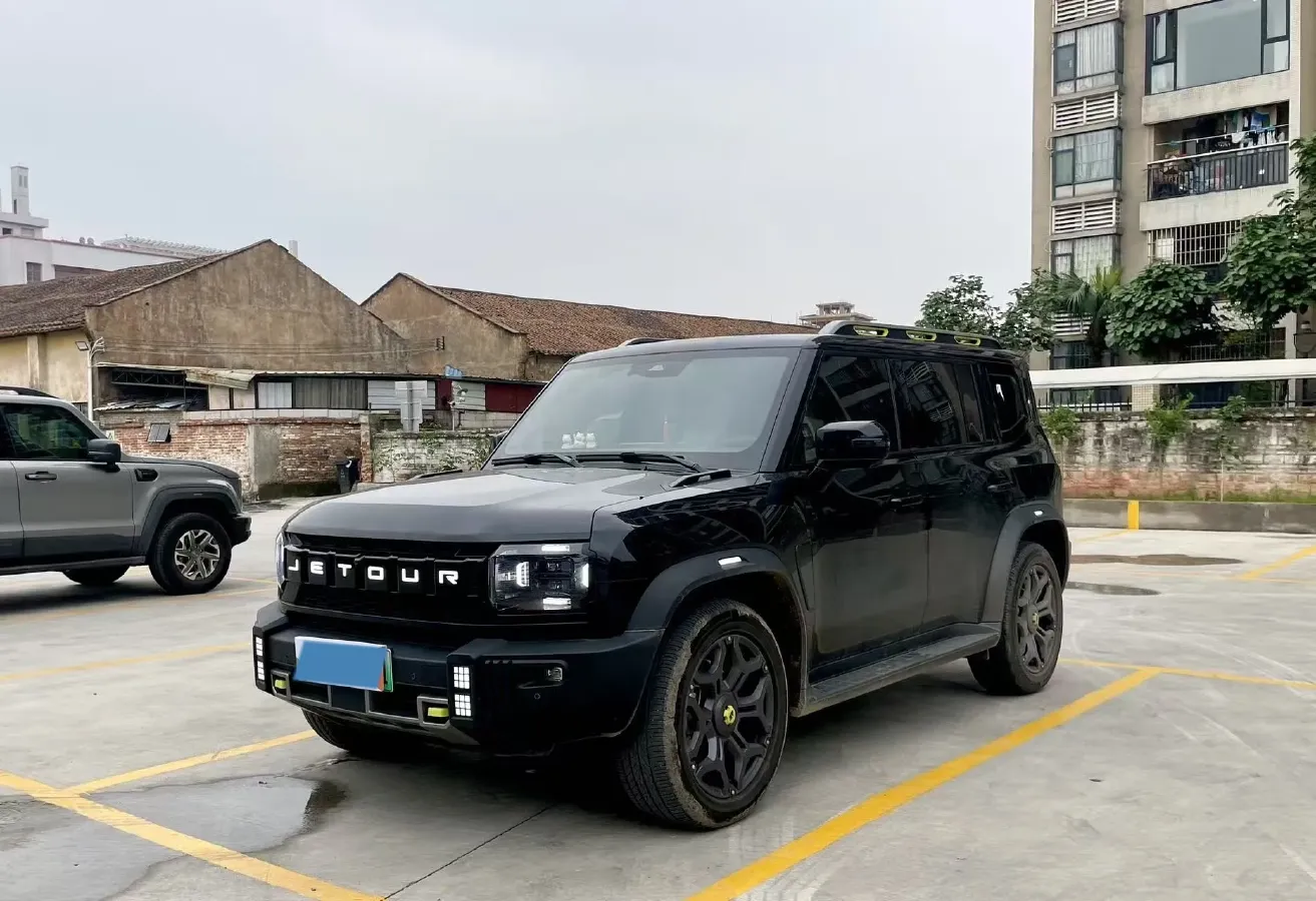 2024 Jetour ShanHai TravellerC-DM 1.5T 156HP L4 3DHT PHEV 43.24KWH,autocango,china used car exporter,china ev exporter,chinese used car exporter,chinese used ev exporter