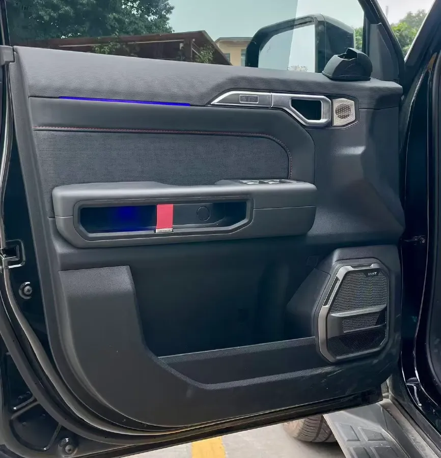 2024 Jetour ShanHai TravellerC-DM 1.5T 156HP L4 3DHT PHEV 43.24KWH,autocango,china used car exporter,china ev exporter,chinese used car exporter,chinese used ev exporter