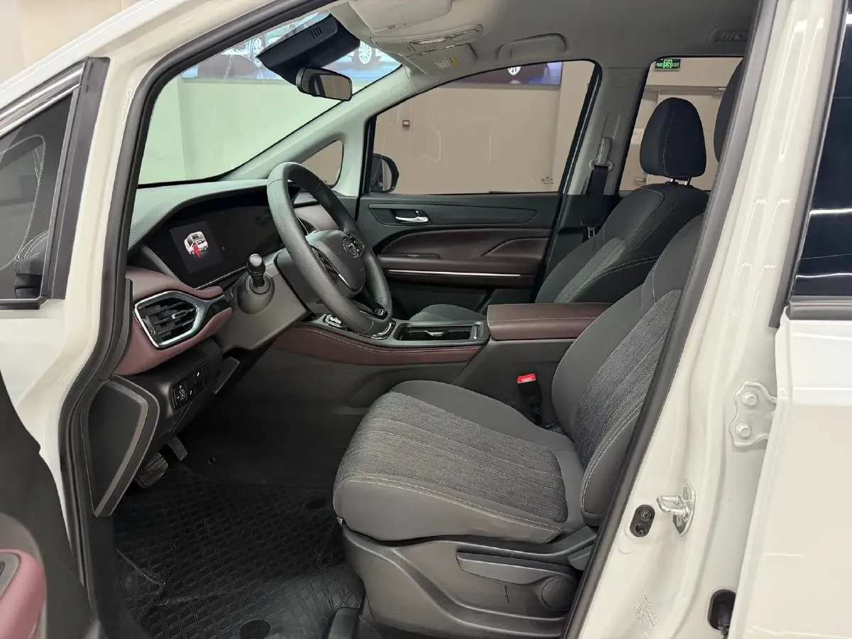 2021 GAC Trumpchi M6 1.5T 169HP L4 7DCT,autocango,china used car exporter,china ev exporter,chinese used car exporter,chinese used ev exporter