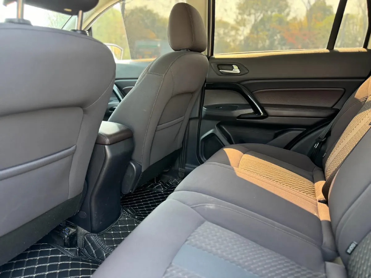 2018 GAC Trumpchi GS4 1.3T 137HP L4 7DCT,autocango,china used car exporter,china ev exporter,chinese used car exporter,chinese used ev exporter