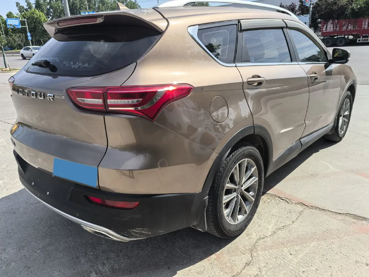 2018 SWM X7 1.5T 156HP L4 6AT,autocango,china used car exporter,china ev exporter,chinese used car exporter,chinese used ev exporter