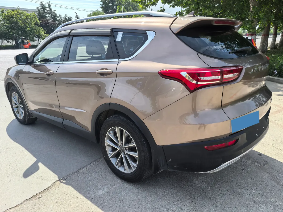 2018 SWM X7 1.5T 156HP L4 6AT,autocango,china used car exporter,china ev exporter,chinese used car exporter,chinese used ev exporter