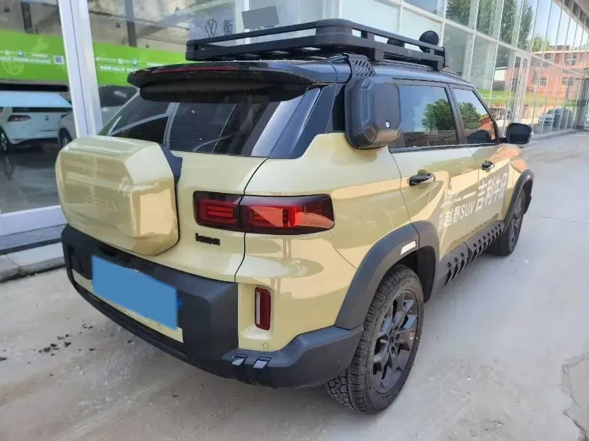 2025 Geely Cowboy 1.5T 181HP L4 7DCT,autocango,china used car exporter,china ev exporter,chinese used car exporter,chinese used ev exporter
