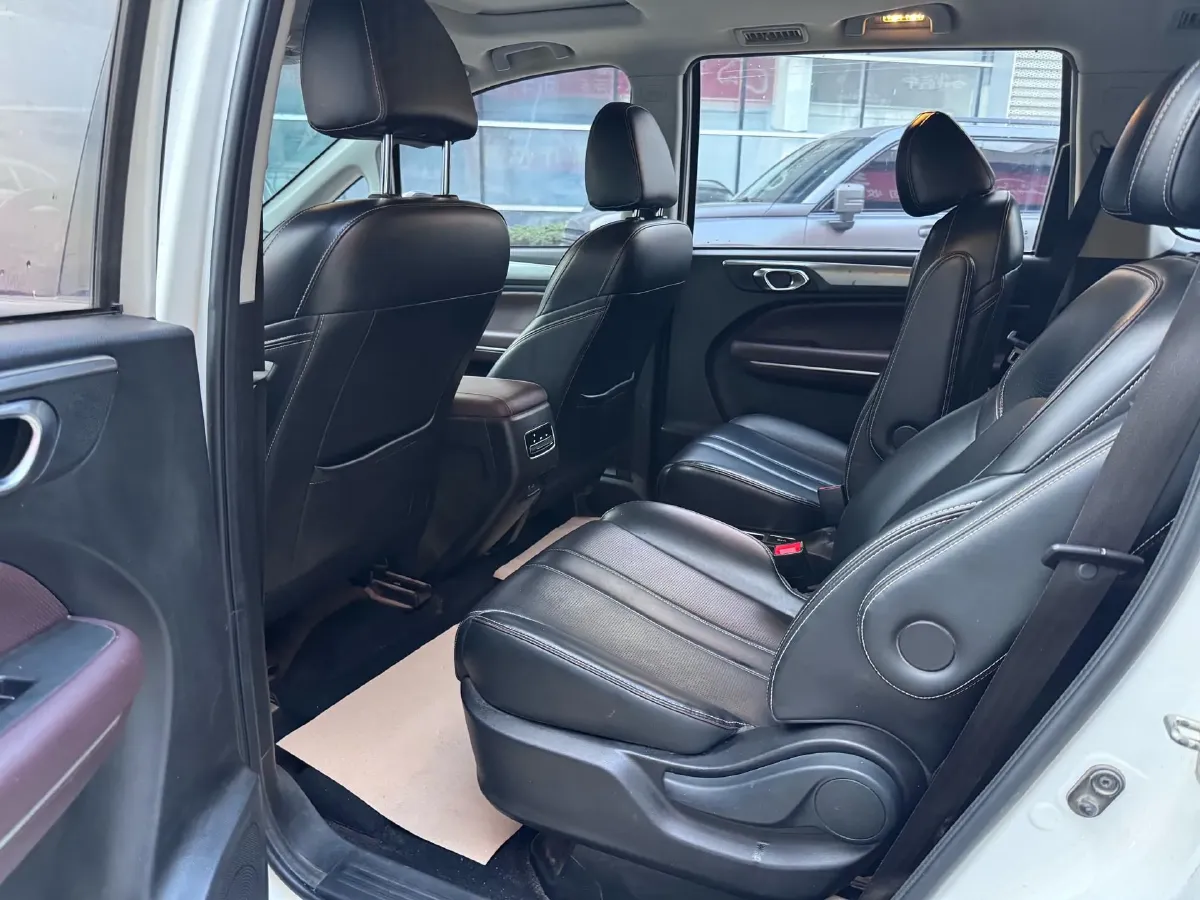 2023 GAC Trumpchi M6 1.5T 177HP L4 7DCT,autocango,china used car exporter,china ev exporter,chinese used car exporter,chinese used ev exporter