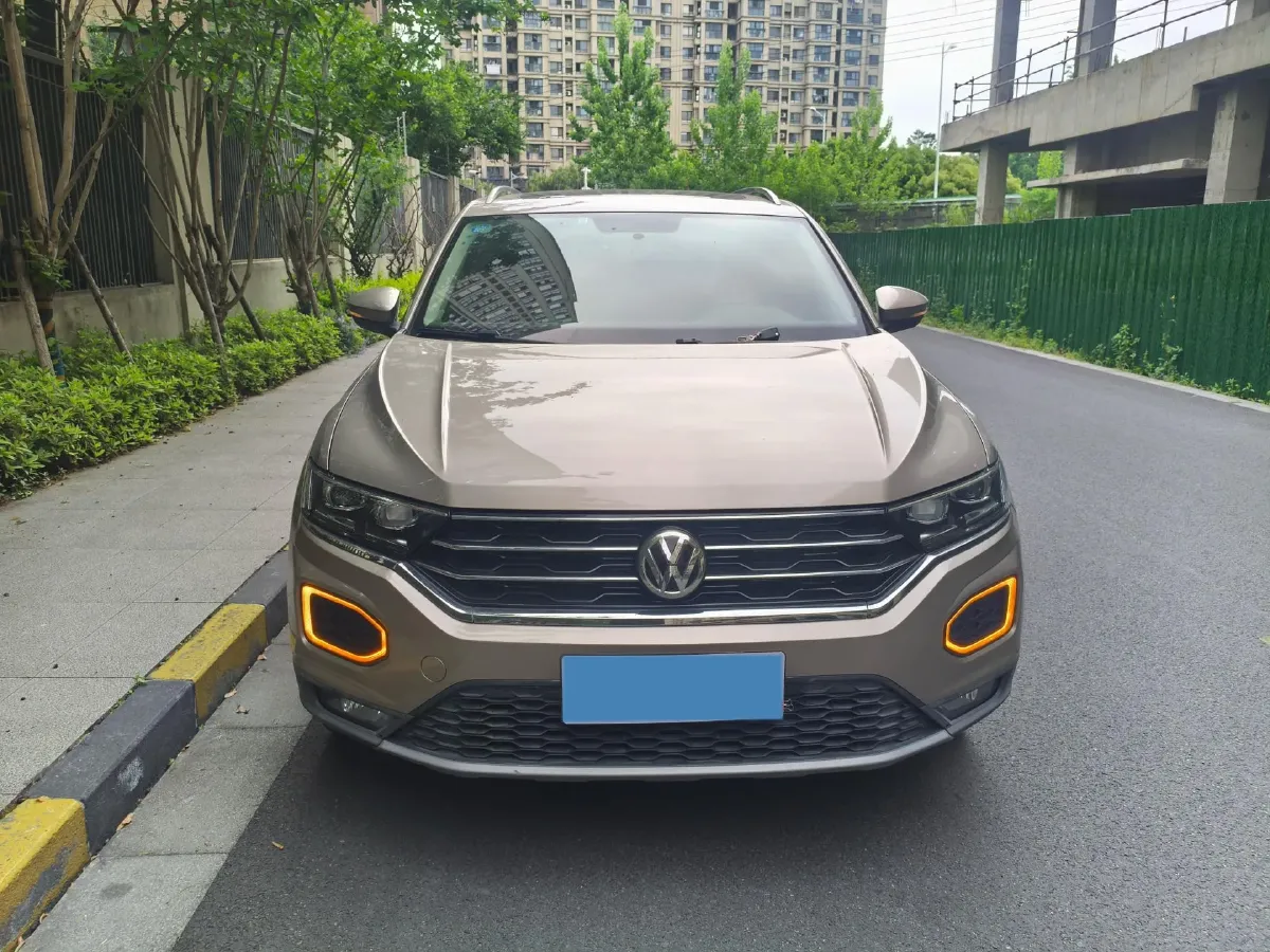2018 Borgward BX7 2.0T 224HP L4 6AT,autocango,china used car exporter,china ev exporter,chinese used car exporter,chinese used ev exporter