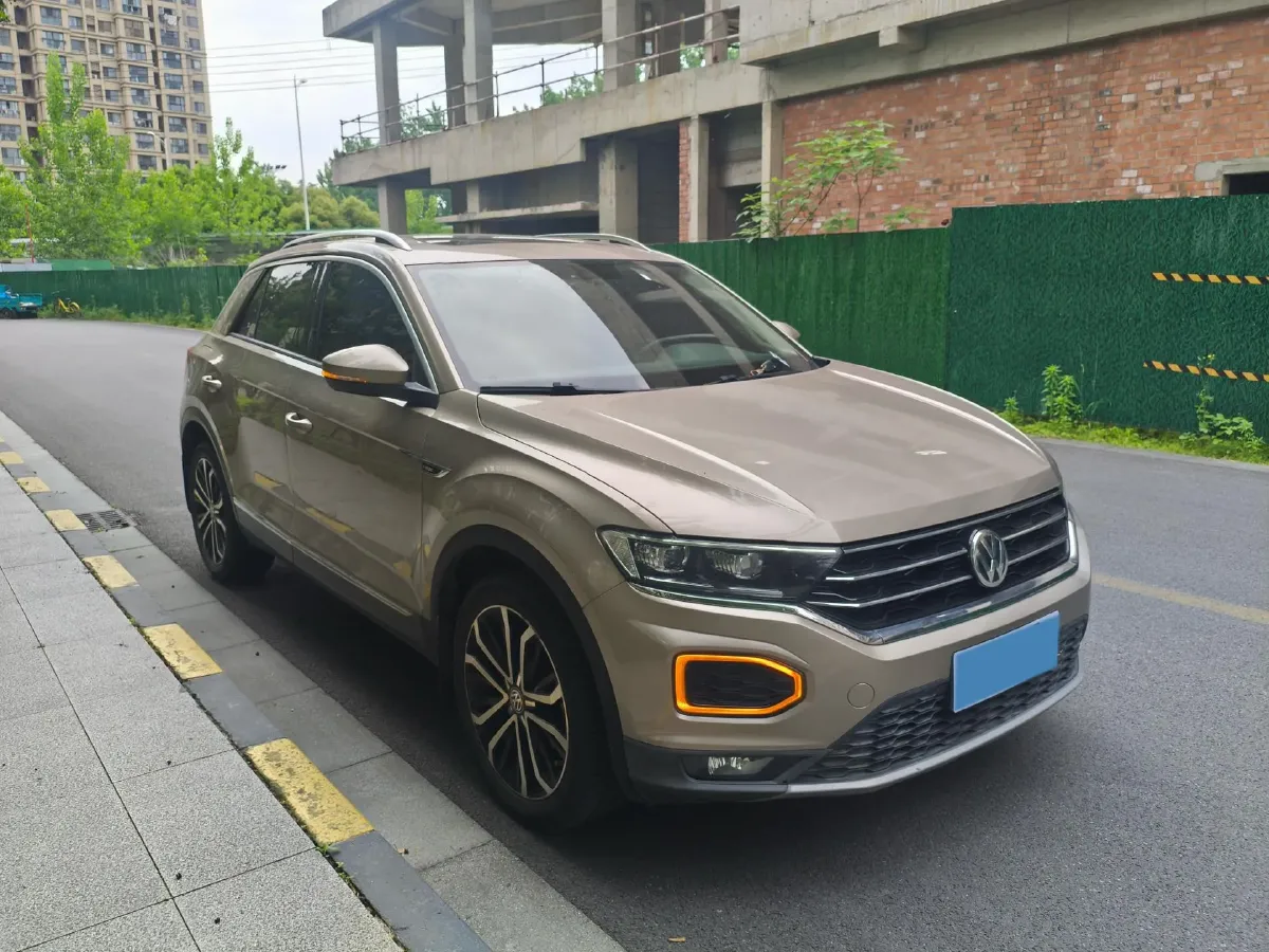 2018 Borgward BX7 2.0T 224HP L4 6AT,autocango,china used car exporter,china ev exporter,chinese used car exporter,chinese used ev exporter